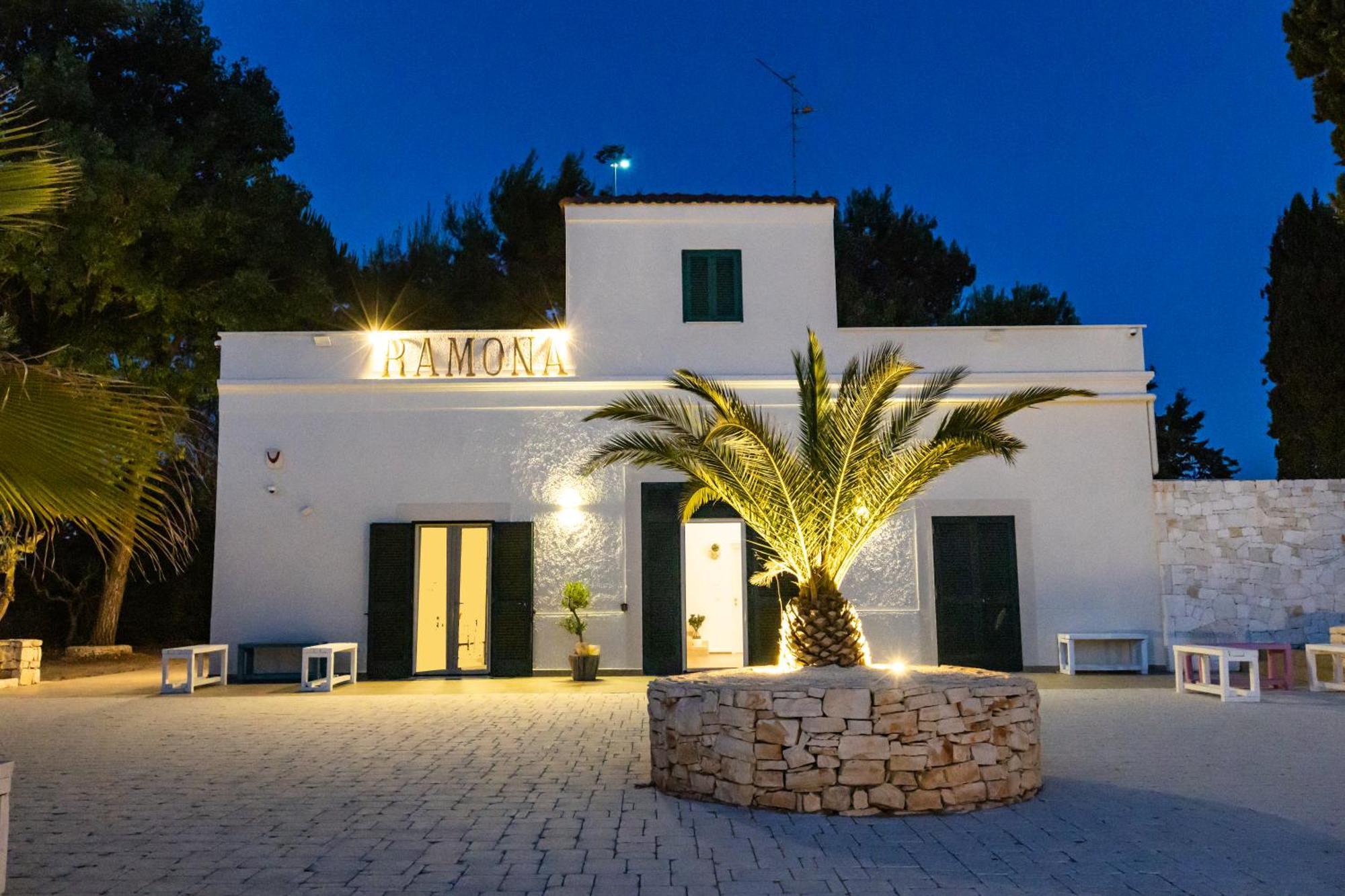 Villa Ramona Noicattaro Eksteriør billede