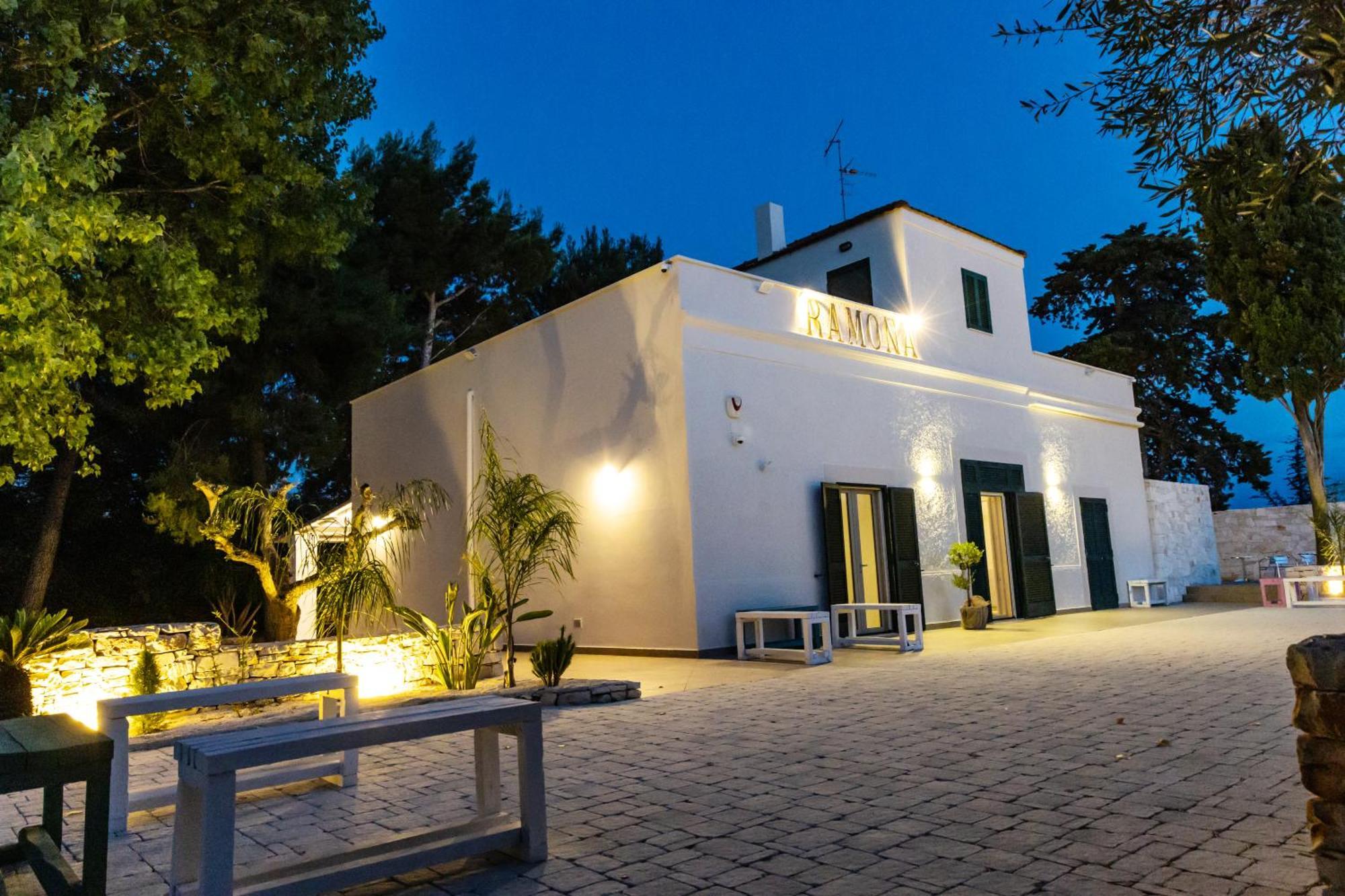 Villa Ramona Noicattaro Eksteriør billede