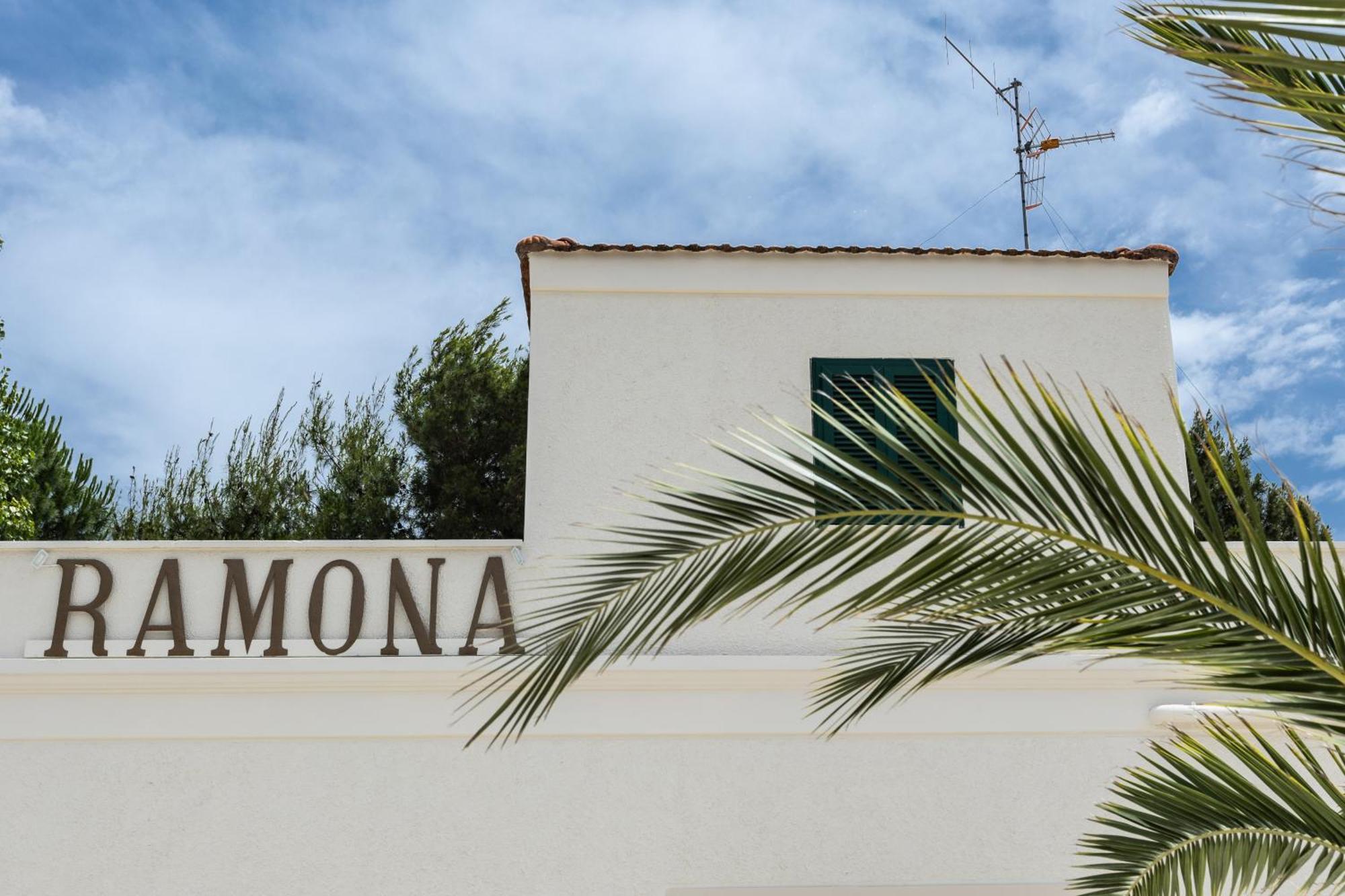 Villa Ramona Noicattaro Eksteriør billede